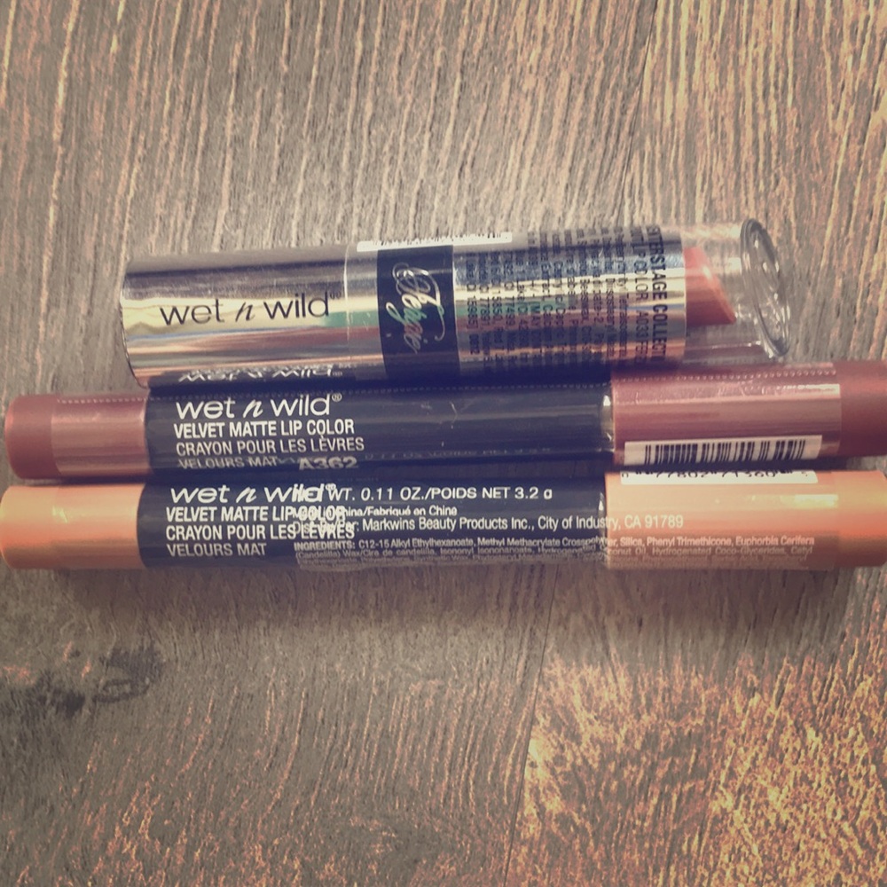 NEW Wet n Wild Lipsticks